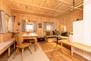 Gallery image of Superior Chalet Brandleit in Hart im Zillertal