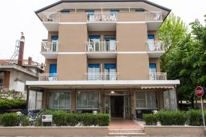 Gallery image of Hotel Cimarosa in Riccione