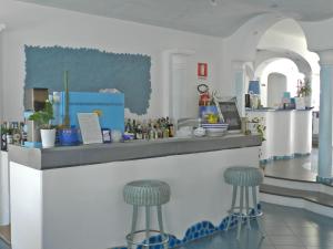 Lounge nebo bar v ubytování Hotel Holiday