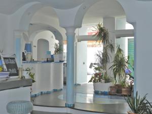 Fotografie z fotogalerie ubytování Hotel Holiday v destinaci Praiano