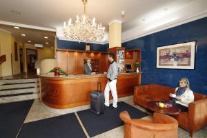 Hosté ubytování Hotel Lafonte + 19 fotografií