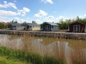 Photo de la galerie de l'établissement Luxe Lodge Zeehoeve, à Harlingen