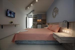 A bed or beds in a room at Bella Vista