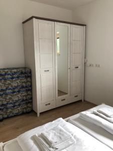 Letto o letti in una camera di Haus Royal