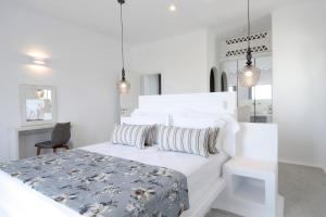Posteľ alebo postele v izbe v ubytovaní Angels Estate Precious Villas + 35 fotografií