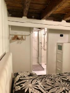 Koupelna v ubytování Corte Del Carmine + 43 fotografií