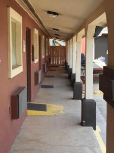 Fotografie z fotogalerie ubytování Village Inn Cotulla v destinaci Cotulla