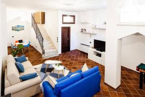 Η κουζίνα ή μικρή κουζίνα στο Villa Orlando