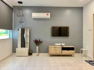 Imagen de la galería de BRAND NEW Cosy Minimalist Home, en Butterworth