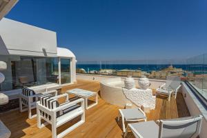 Gallery image of Rhodos Horizon City-Adults Only in Rhodes Town