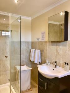 Koupelna v ubytování Sundown Manor Guest House