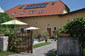 Ogród w obiekcie Weingut Jakob`s Ruhezeit
