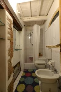 La Casa del Borgoにあるバスルーム