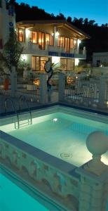 Bassein majutusasutuses Hotel Orchidea või selle lähedal
