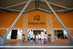Um certificado, prêmio, placa ou outro documento exibido em Ilhas do Lago Eco Resort by WAM Experience