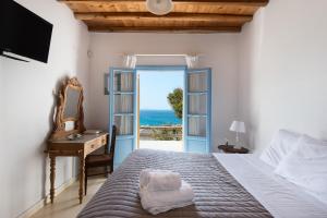 Foto da galeria de Anerousses Mykonian Traditional Houses em Houlakia