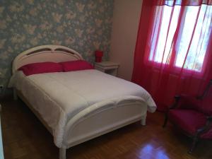 Postel nebo postele na pokoji v ubytování Le paradis de la Provence