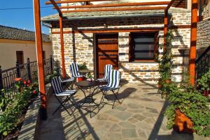 Fotografie z fotogalerie ubytování Archontiko Papoutsi v destinaci Mouresi