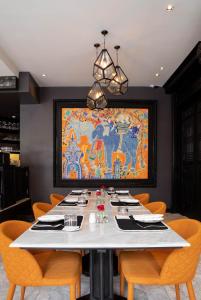Fotografie z fotogalerie ubytování The Bridge An Eclectic Luxotel v destinaci Chiang Mai
