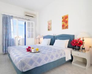 Gallery image of Melina Hotel in Fira