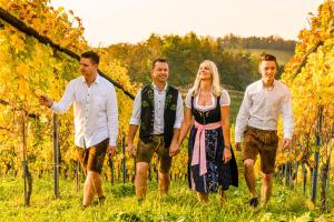 Khách lưu trú tại Weingut-Wohlfühlzimmer Adam-Lieleg
