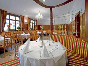 Restaurace v ubytování Hotel Linde