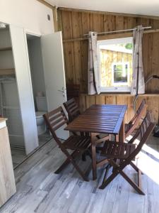 Fotografie z fotogalerie ubytování Camping Porte des Vosges v destinaci Bulgnéville