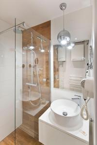 Zdjęcie z galerii obiektu Stay Hip In Vibrant Centrally Located Apartment In Old Town w Gdańsku