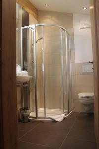 A bathroom at Apart Corona