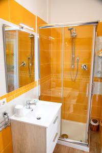 Koupelna v ubytování b&b binario nove e tre quarti