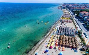 Gallery image of Artisti Elena in Paralia Katerinis