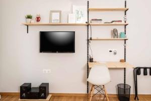 TV a/nebo společenská místnost v ubytování The CucuWow