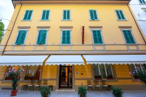 Gallery image of SmArt Hotel Bartolini in Montecatini Terme