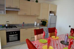 Una cocina o zona de cocina en Apartment View Asilah Marina Golf