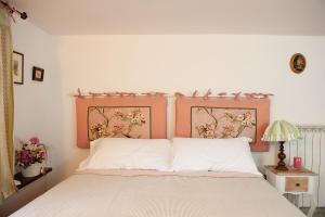 Gallery image of favoloso appartamento in villa in Monterosi