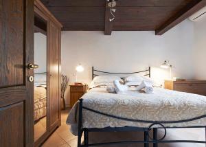 Letto o letti in una camera di Best Location w/ Breathtaking Views Chic Palace