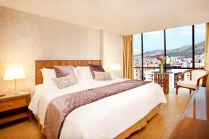 Llit o llits en una habitació de Hotel Rio Amazonas