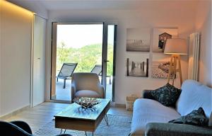 A seating area at Villa Provenza