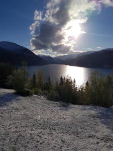 ViksdalenにあるHaukedalen Feriehusのギャラリーの写真 +16枚の写真