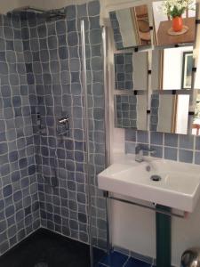 Φωτογραφία από το άλμπουμ του la maison bleue σε Carros