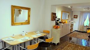 Restaurace v ubytování Hotel Cornelia + 4 fotografie