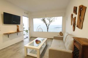 Μια τηλεόραση ή/και κέντρο ψυχαγωγίας στο Villa Veranda