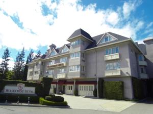 Gallery image of Woodcrest Hotel in Santa Clara