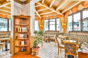 Gallery image of Hotel Rosa Alpina in Andalo