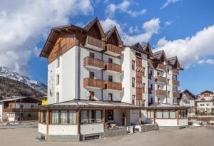 Gallery image of Hotel Rosa Alpina in Andalo