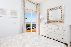 Posteľ alebo postele v izbe v ubytovaní Duplex Charco del Valle with Sea View