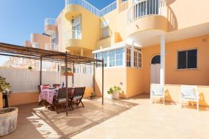 Balkón alebo terasa v ubytovaní Duplex Charco del Valle with Sea View