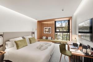 Postel nebo postele na pokoji v ubytování Protur Naisa Palma Hotel