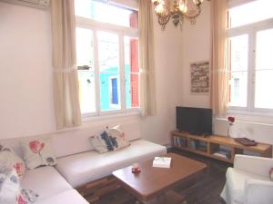 Et tv og/eller underholdning på Finestra Rossa old town vintage house