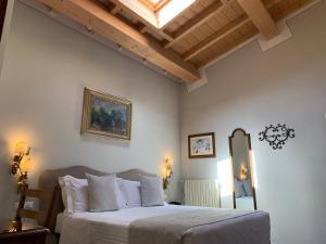 Ліжко або ліжка в номері Hotel David